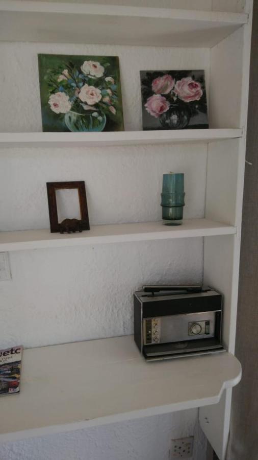 Independent Quaint Flat, Close To Beach 케이프타운 외부 사진