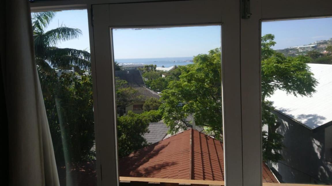 Independent Quaint Flat, Close To Beach 케이프타운 외부 사진