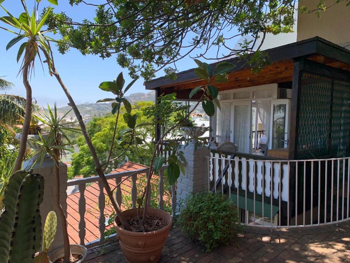 Independent Quaint Flat, Close To Beach 케이프타운 외부 사진