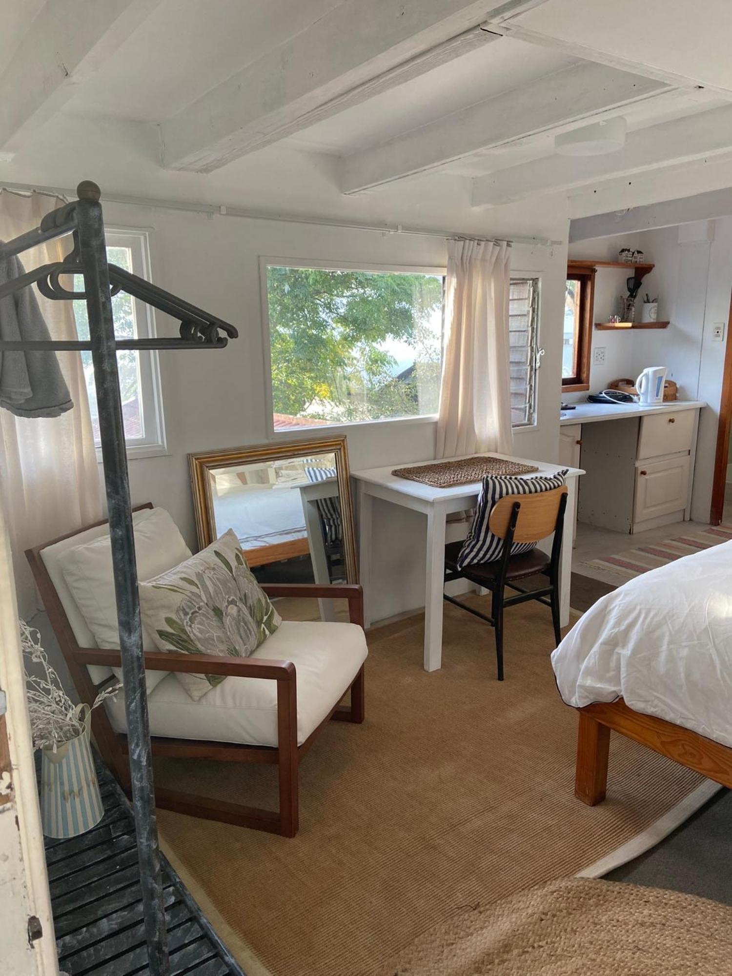 Independent Quaint Flat, Close To Beach 케이프타운 외부 사진